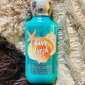 Bath & Body Works - Live Fresh body lotion